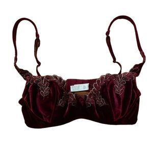Victoria's Secret Maroon Velvet Bra 34B Underwire Silicone Inserts Embroidered